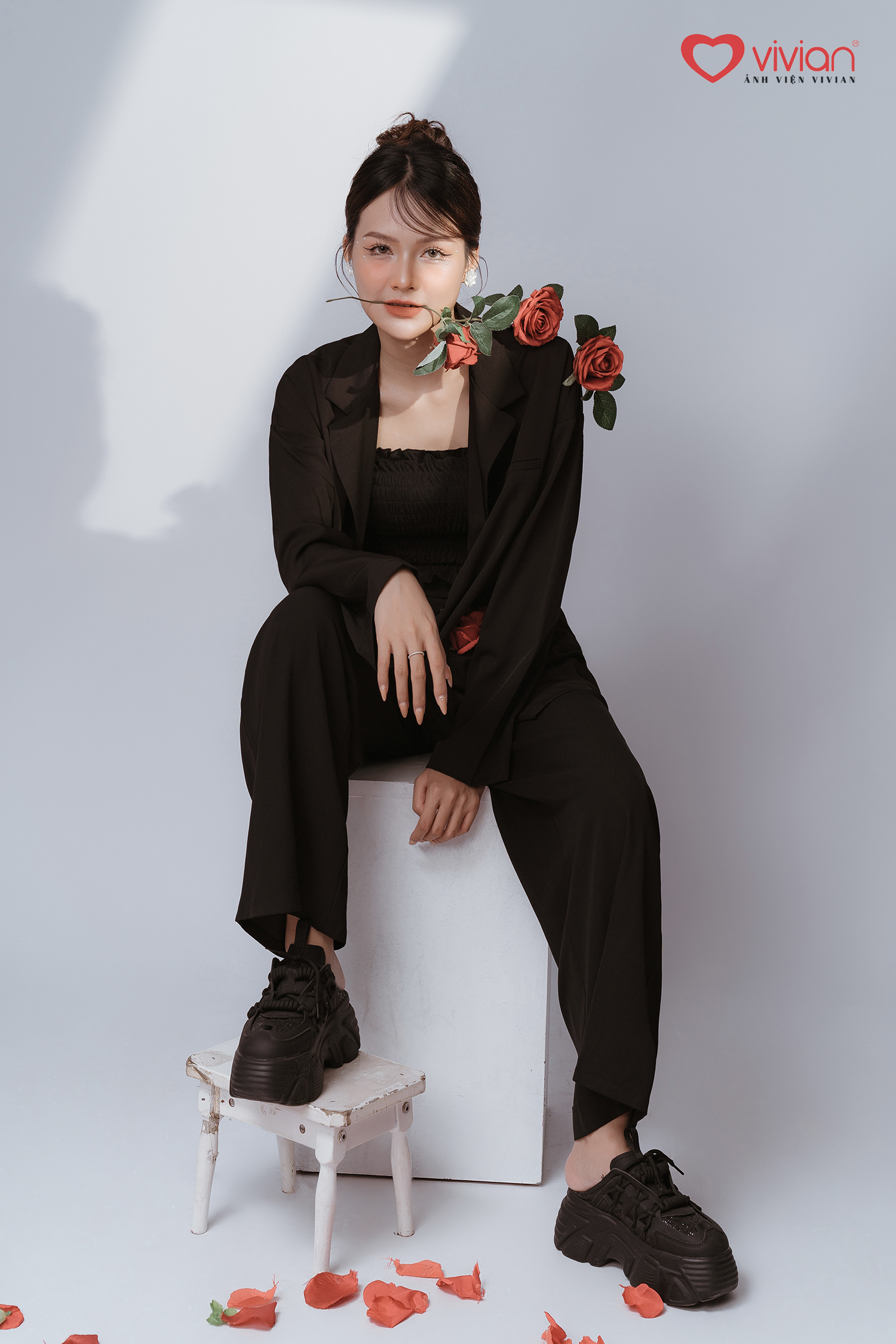 Ảnh chụp thời trang concept mới – Vivian Collection 2023