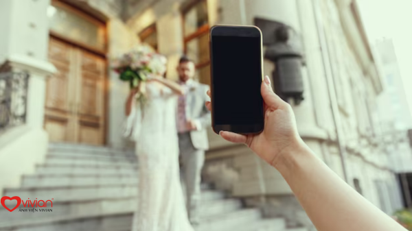 Chi phí chụp ảnh cưới là do ai trả, cô dâu hay chú rể?